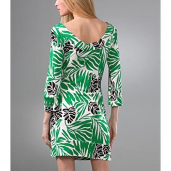 Diane Von Furstenberg 100% Silk Sheath Dress Palm Floral Print Sz 6 3/4 Sleeve - Picture 2 of 11